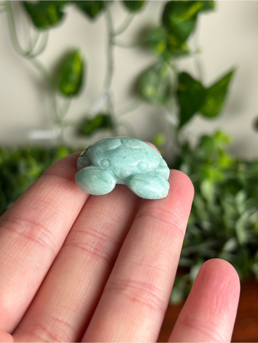 Amazonite Crab Carving - Picture 3 of 3